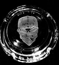 Load image into Gallery viewer, PATRIOTS Glass Ashtray